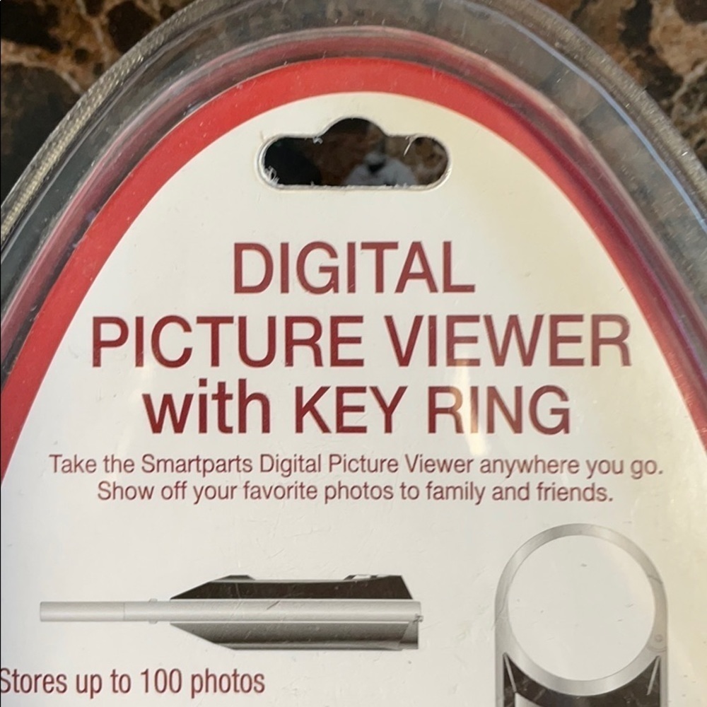 Smartparts Digital Picture Viewer with Key Ring - Picture 7 of 13